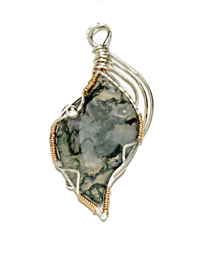 Translucent Green Moss Agate Pendant Wrapped in… | Naturesjewelry Jmc
